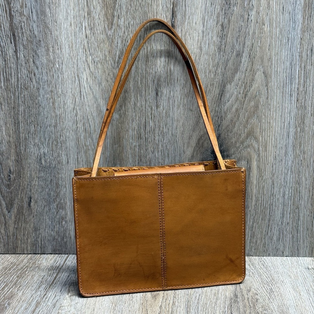 Handcrafted Tan Leather Floral Shoulder Bag - Picture 4 of 16